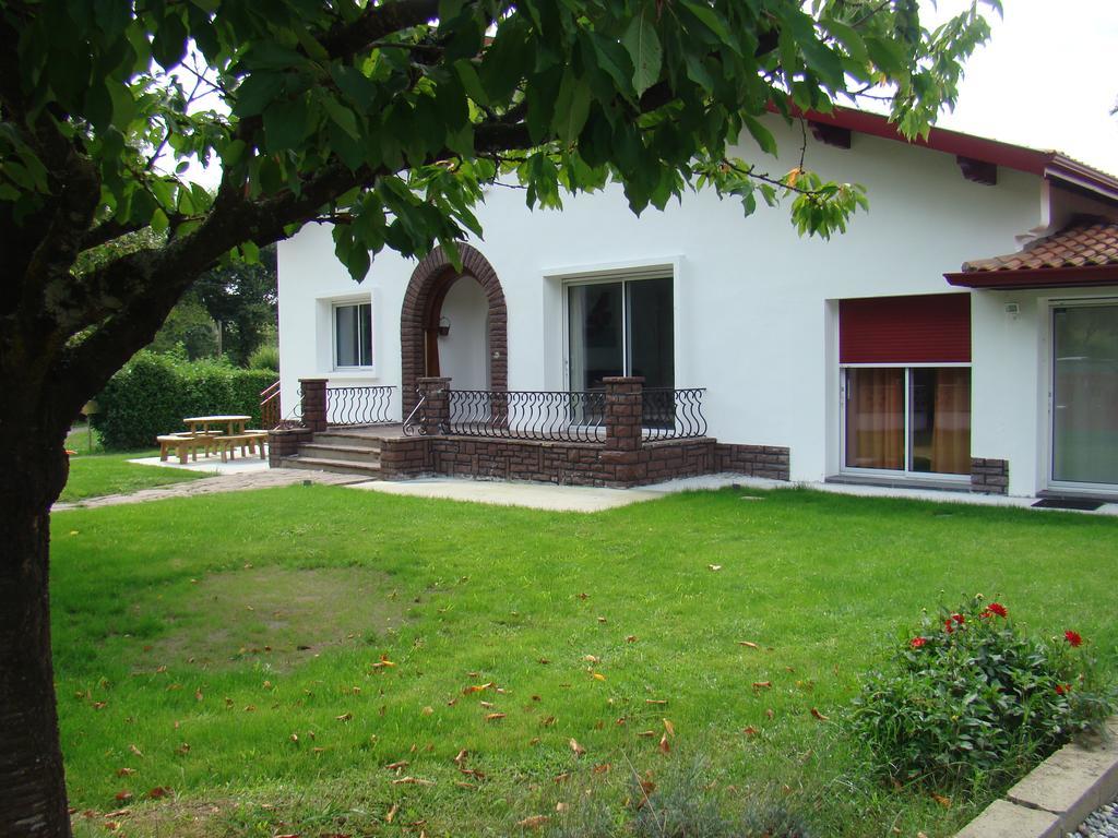 Les Gites Malidri Pontonx-sur-lʼAdour Habitación foto