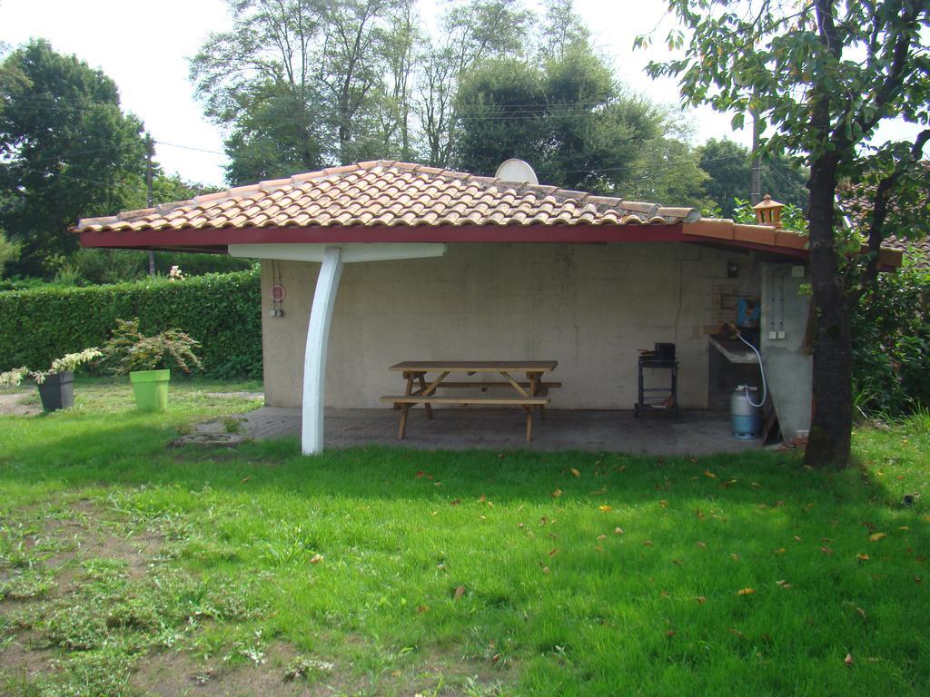 Les Gites Malidri Pontonx-sur-lʼAdour Habitación foto
