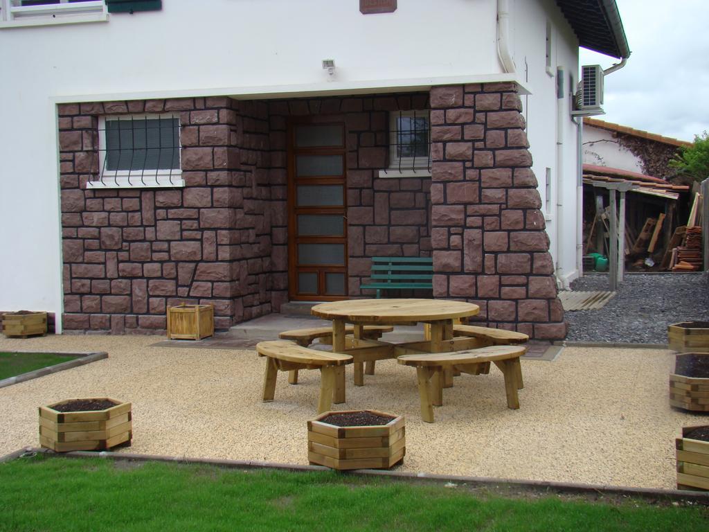 Les Gites Malidri Pontonx-sur-lʼAdour Habitación foto