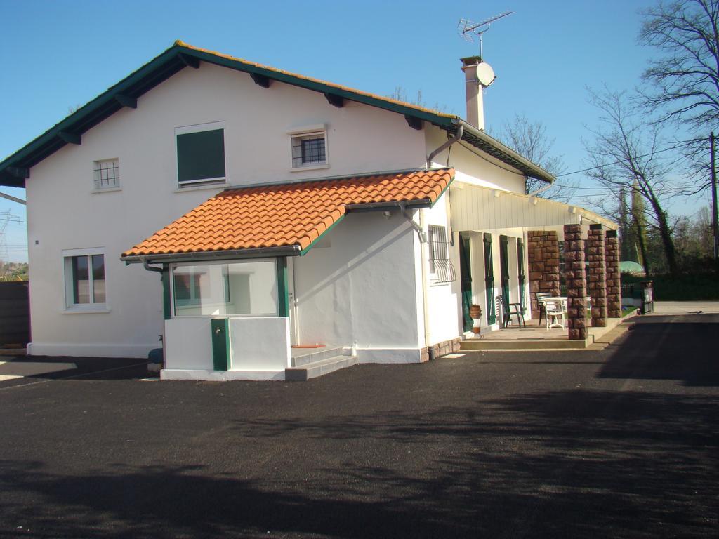 Les Gites Malidri Pontonx-sur-lʼAdour Habitación foto